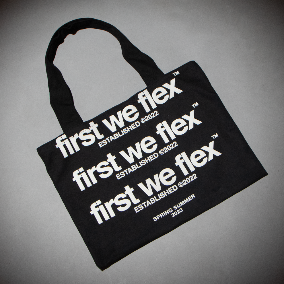 Line Tote – first we flex